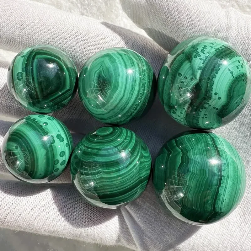 Wholesale Polished Green Malachite Quartz Ball Small Malachite Natural Crystal Sphere Kambaba Sphere For Decoration