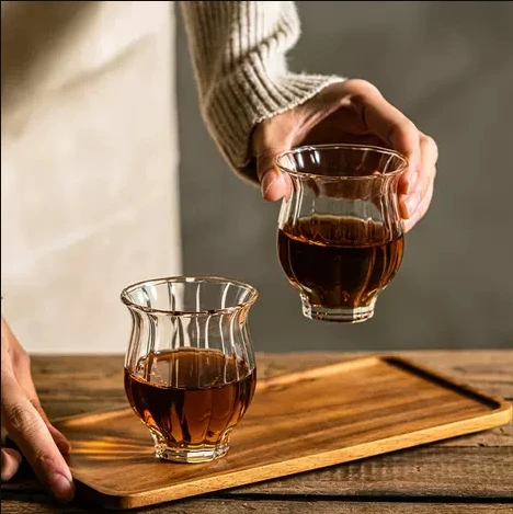 2024 New 173ml New Design Handmade Crystal Ribbed Single Wall Lily Shape Borosilicate Glass Tea Cup