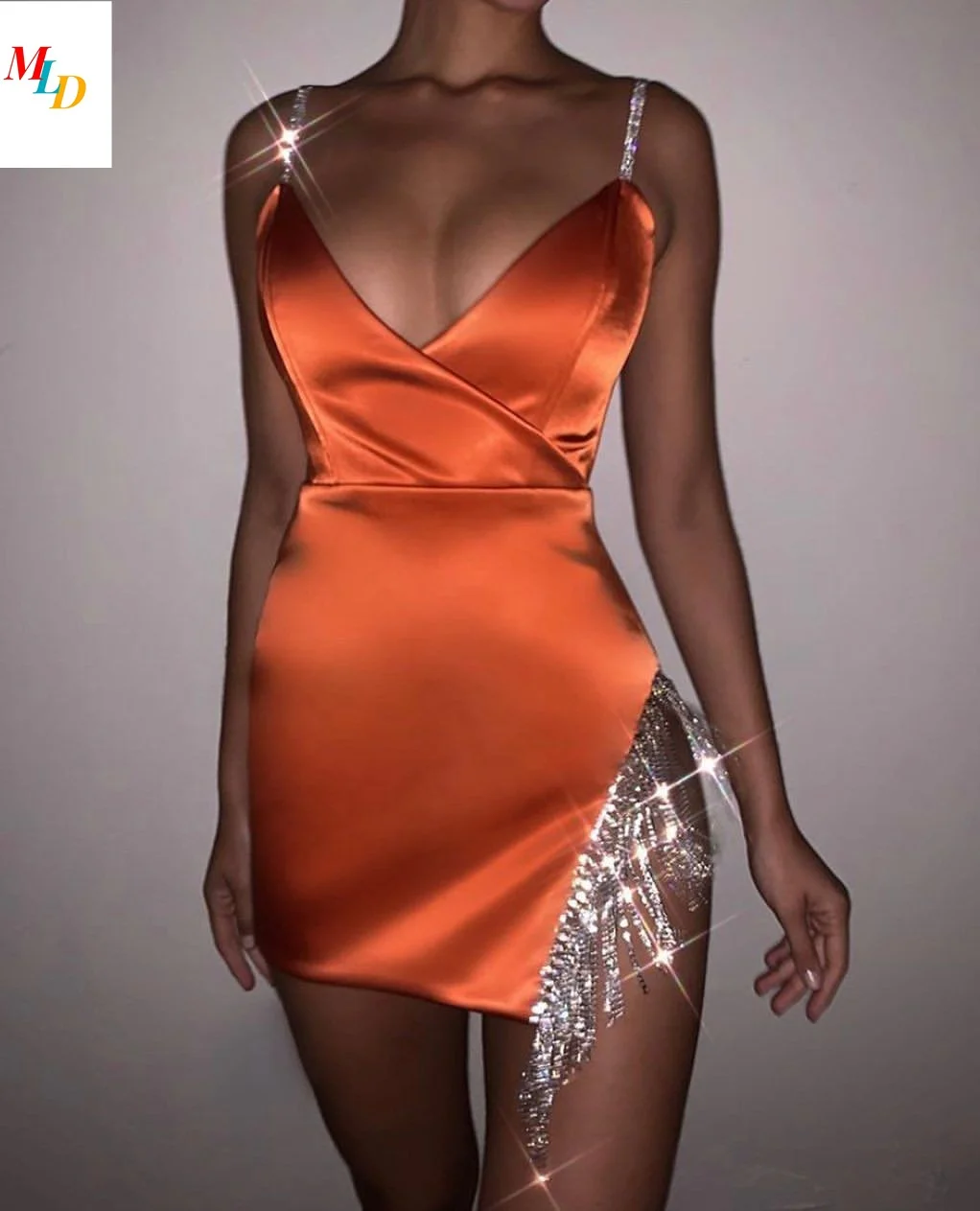 2021hot sele backless halter luxury women sequin dress nightclub rhinestone dress applique diamond tassel party women mini dress