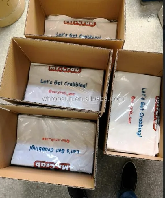 Disposable Adult Bibs Waterproof Disposable Bibs with Crumb Catcher Plastic Bibs Single Use Dining Clothing Protectors (100 Pcs)