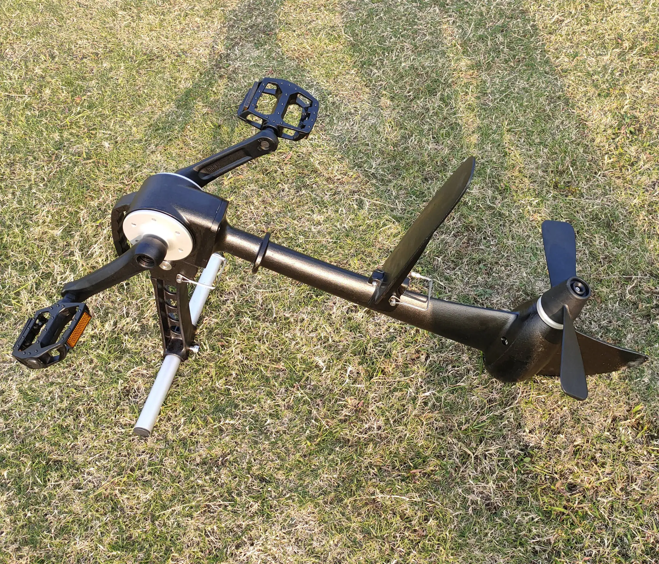 LULUSKY 2022 Sale Sup Board Outdoor Chine OEM Aluminum Power Kayak Fishing Propel Pedal Drive