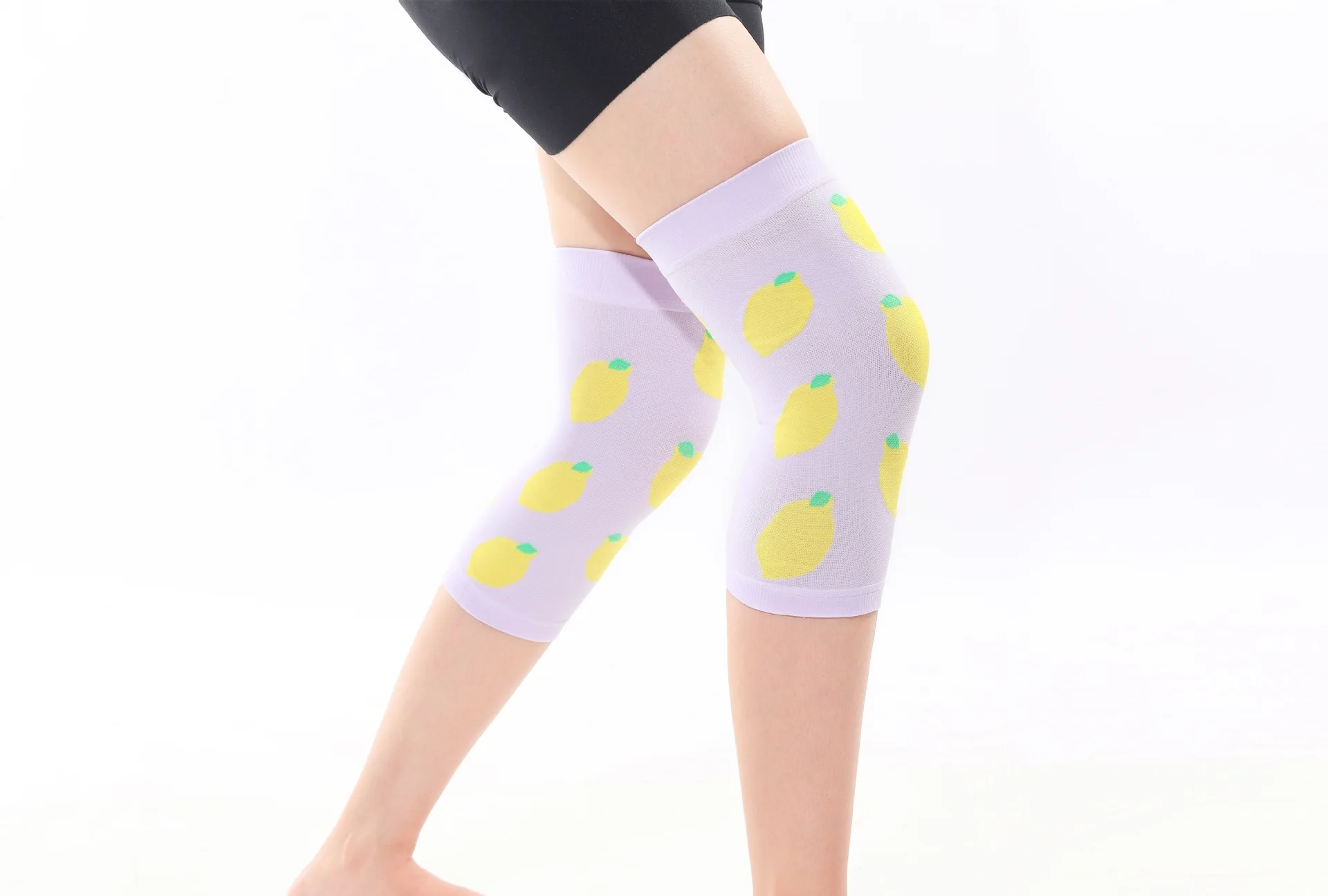 Custom Logo Fashion Design Knee Support Brace Breathable Yoga Knee Sleeves Summer Air Conditioning Room Keep Warm Thin Knee Pads