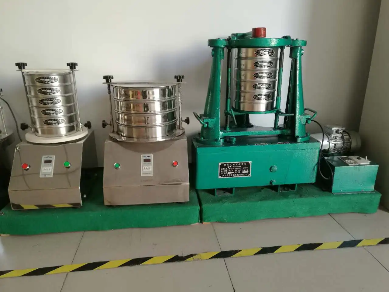 High sieving efficiency Test Vibrating Sieve Shaker Machine