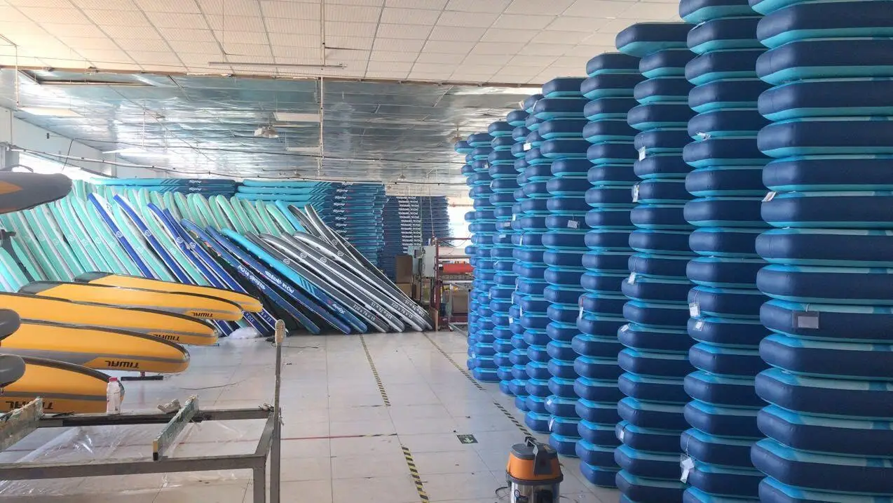 OEM ODM surfing board 320 cm length inflatable ocean water inflatable paddle board sup