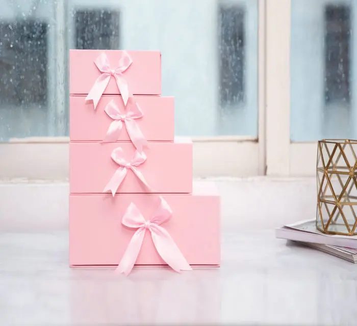 Small gift boxes with lid black blue pink color for gifts art packging cardboard box