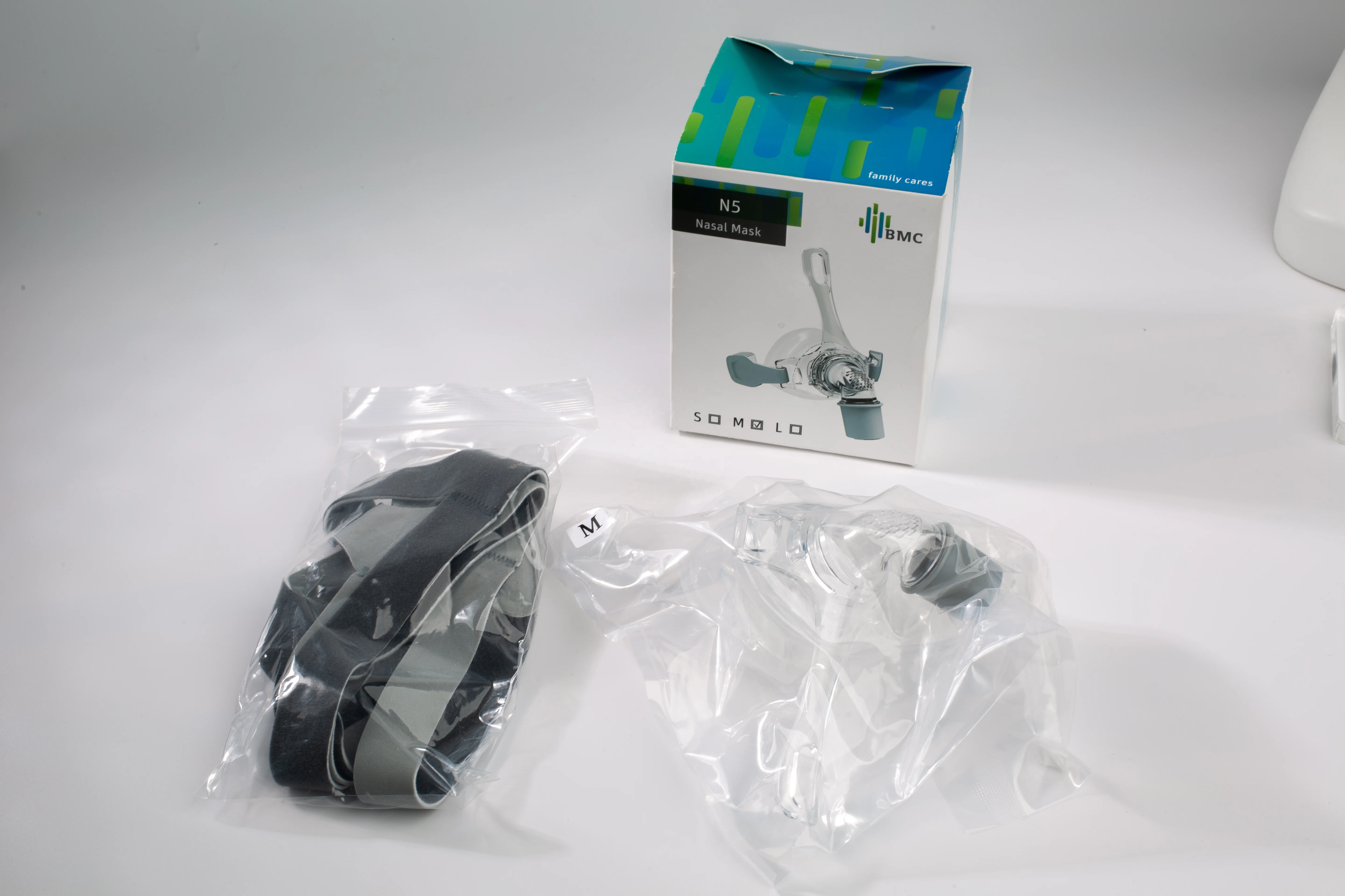 
BMC N5 Nasal Mask With Headgear And Head pad S/M/L Different Size Suitable For CPAP Machine And Oxygenerator 
