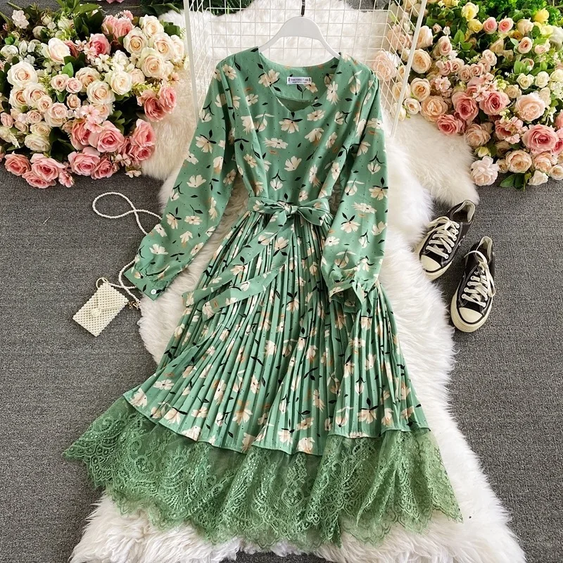 Hot selling  Western Dress Fashion Print Pleated Lace Hem Slim Vintage Long Women Dress