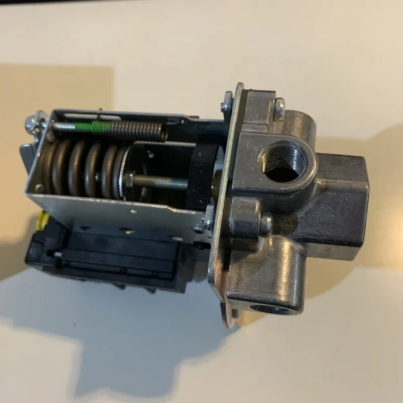 genuine 1089068903=MDR3/11=250760 pressure 9-11bar for AC compressor