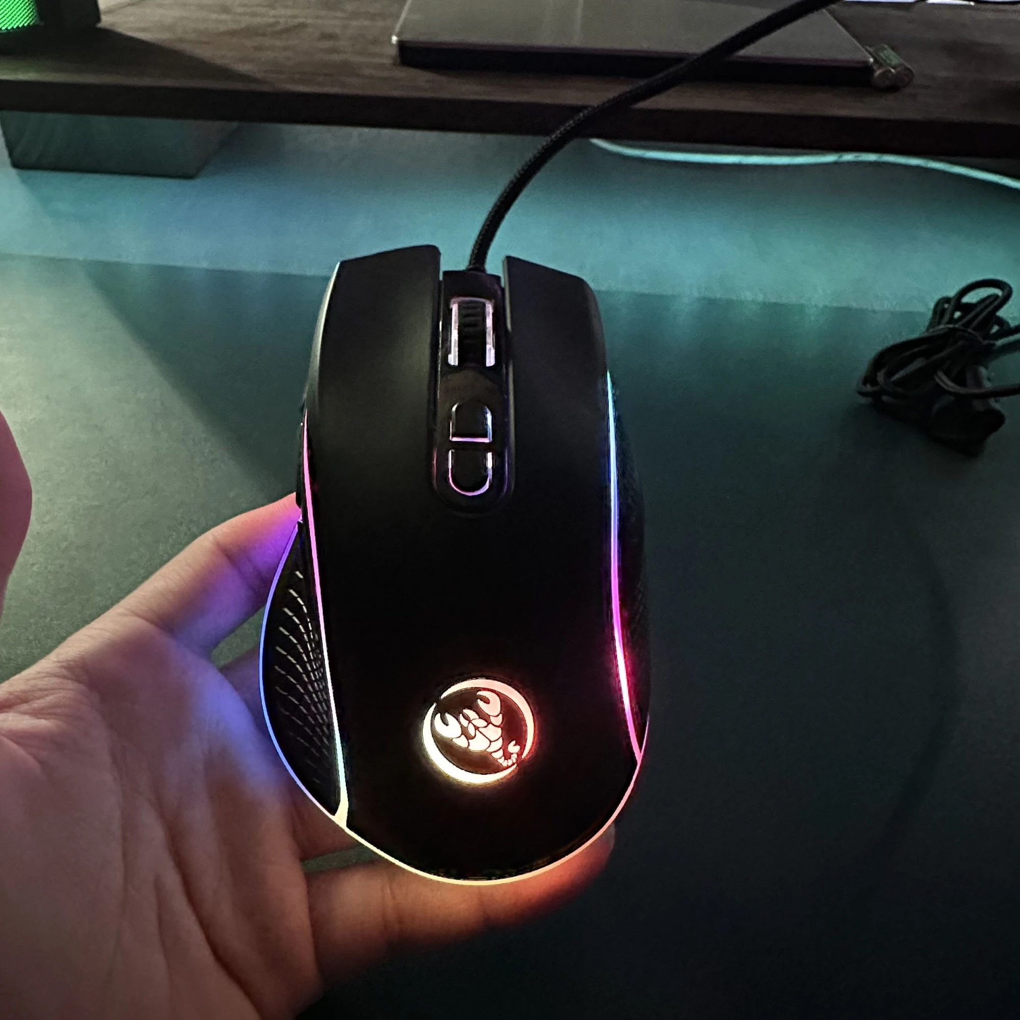 Customized OEM high quality gaming mouse ergonomics 14 kinds rgb mechanical macro gaming wired mouse for gamers