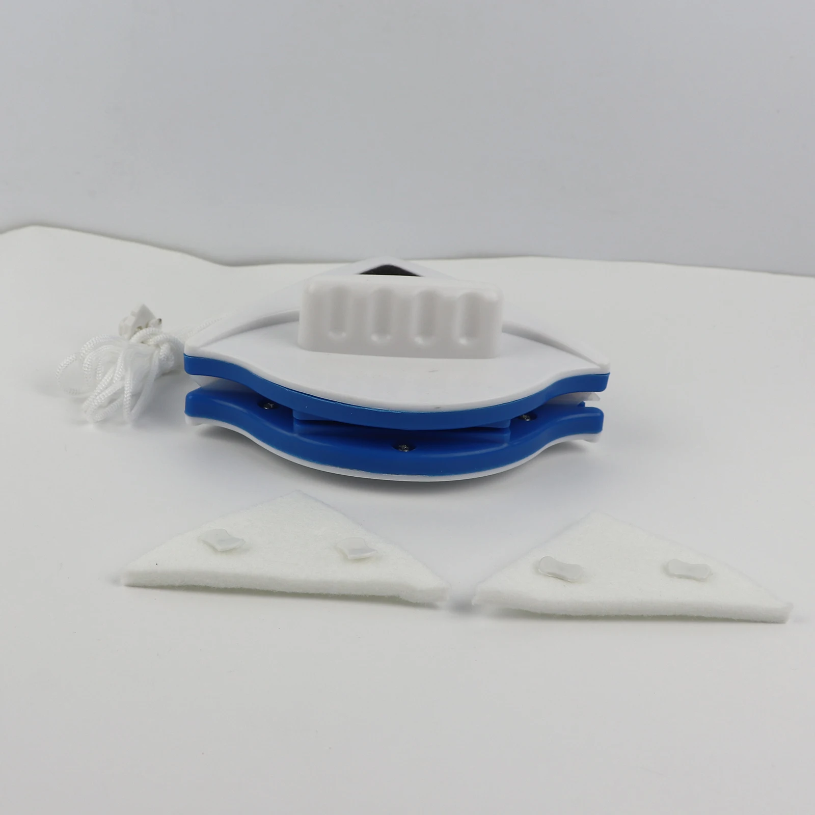 Magnetic Window Wiper Glass Cleaner Brush Tool Double Side Glass Cleaning Brush Magnetic Magic Window Cleaner