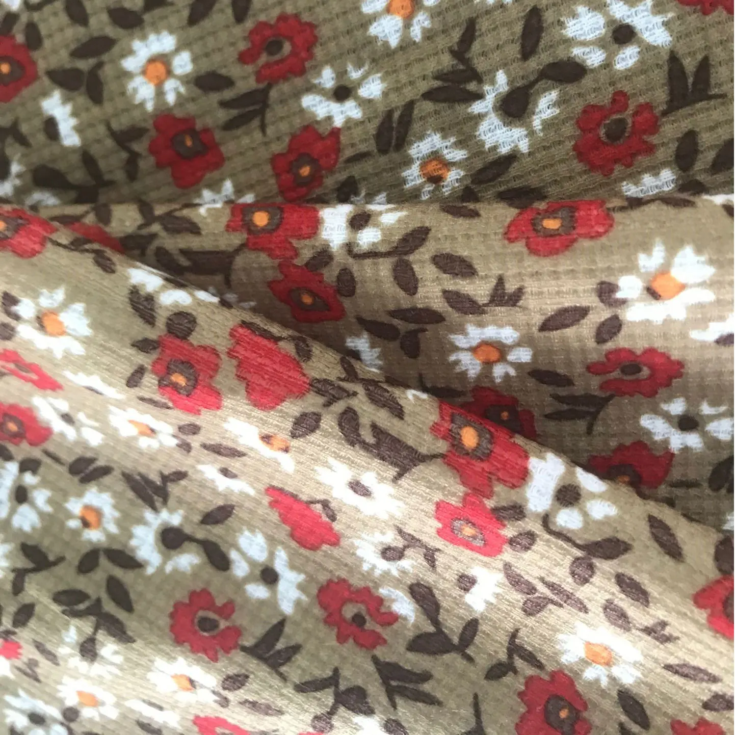 Fashion Top Style Floral Pattern Printed 100% GRS Recycled Polyester Knit Jacquard Waffle Fabric For Women Dress