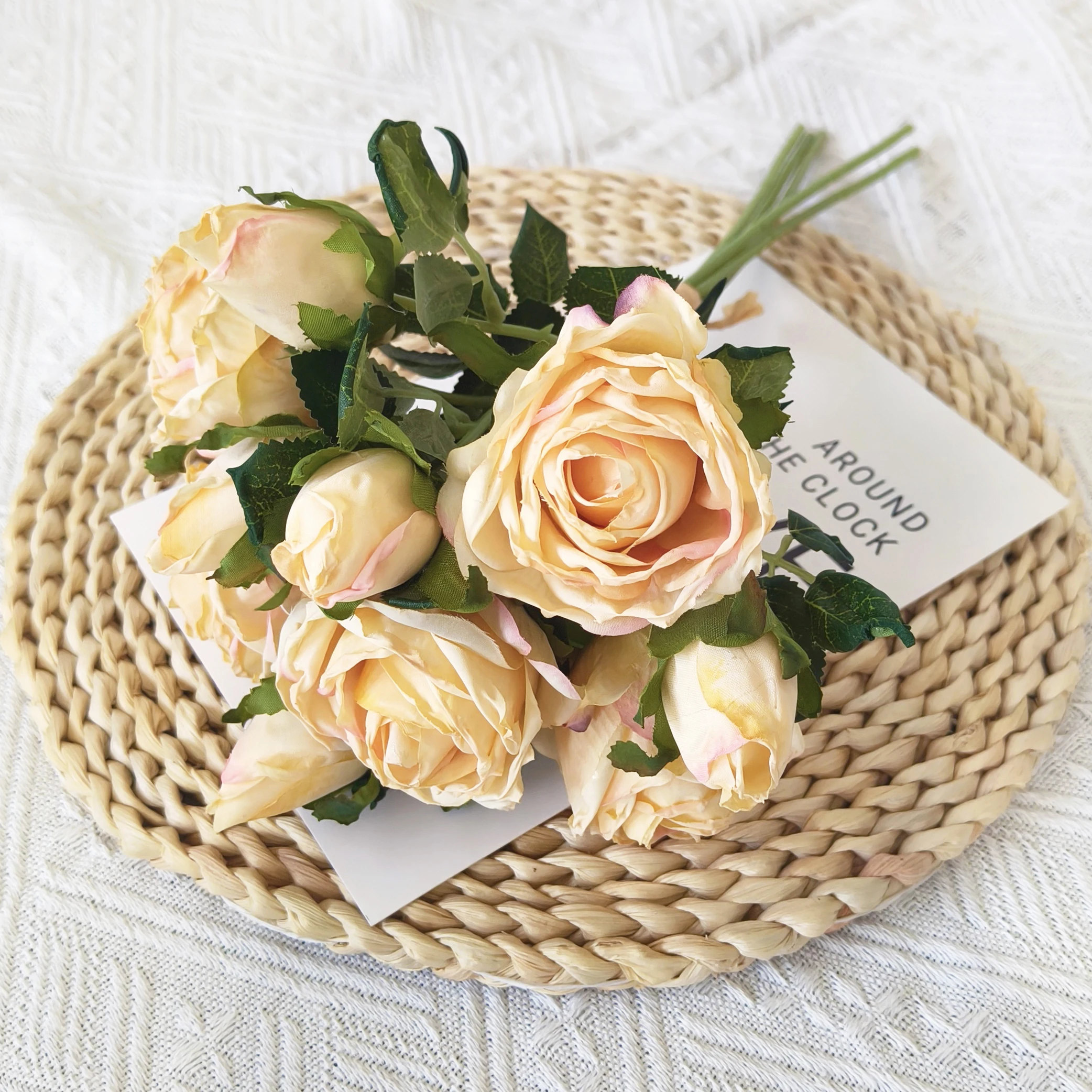 YIWAN Wholesale 5 hand tied bumt edge roses Artificial silk Flower Cabbage Roses Wedding Decorative Big bunch of Flower