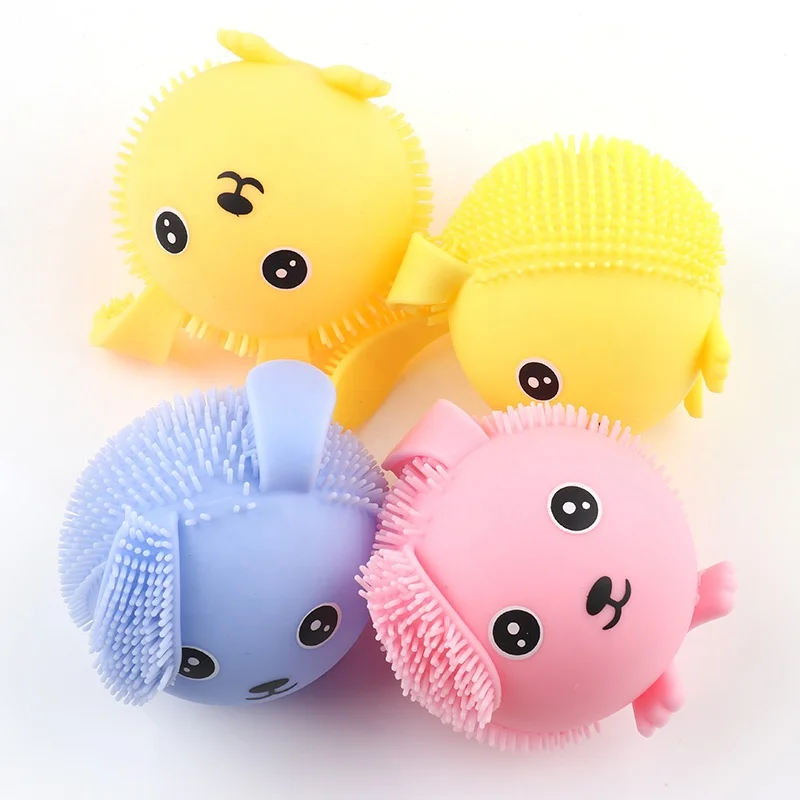 Суперзвезда TPR резиновая колючие мягкие эластичные мигает тапочки; Тапочки с кроликом; Шлёпанцы для фугу мяч Йо-Йо