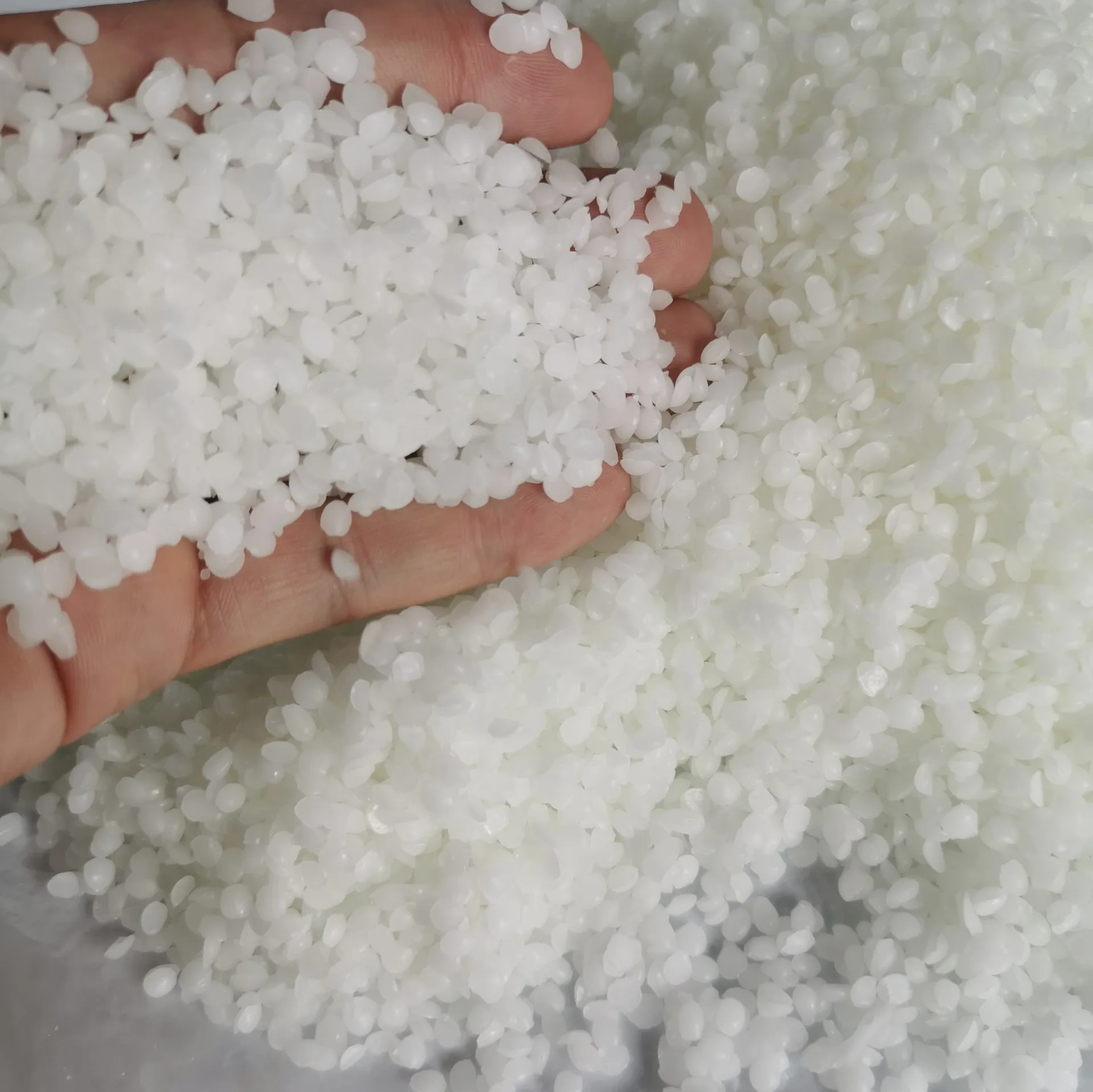 raw material of natural granular white beeswax candle paraffin soy wax flakes for making kit scented candles