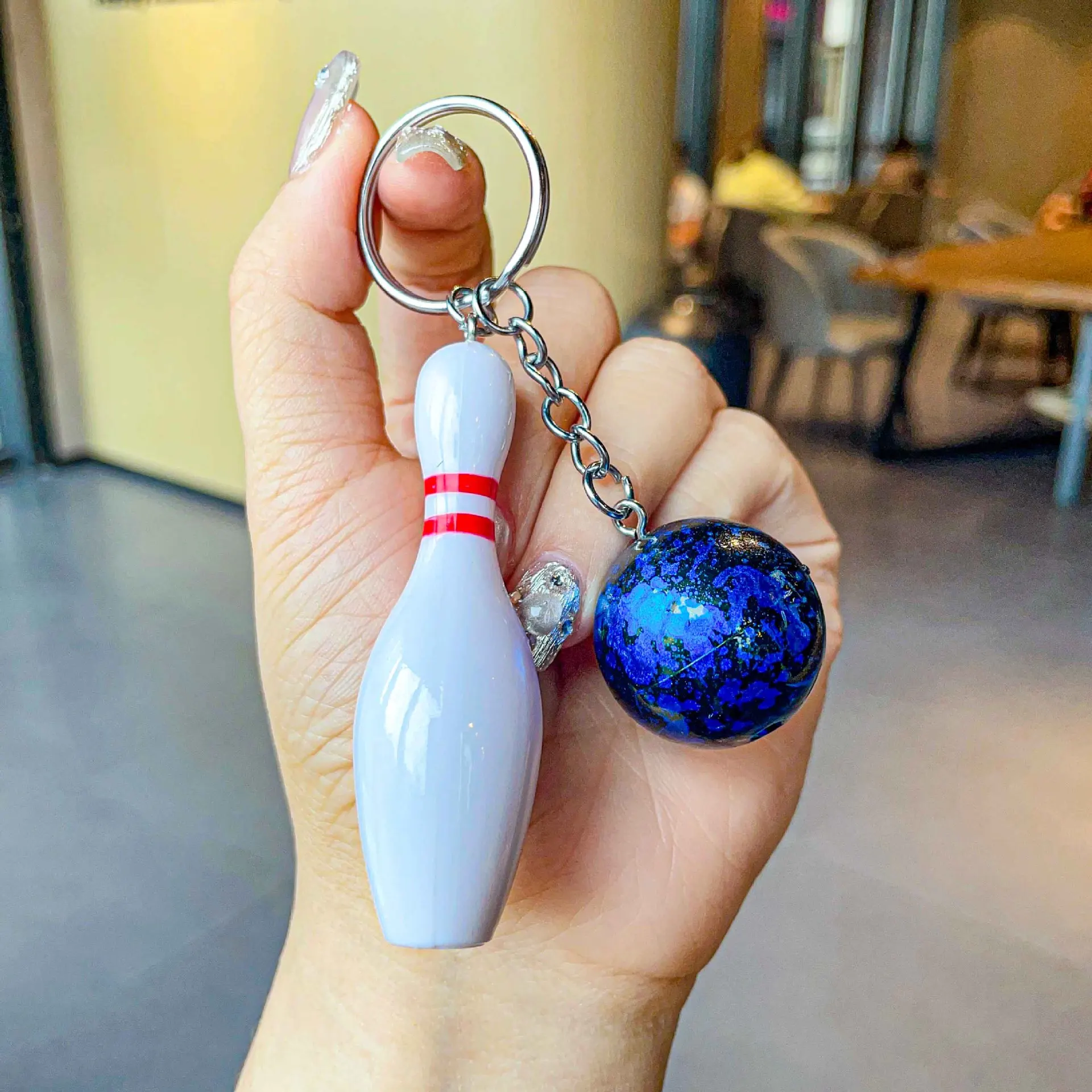 Cross-border simulation bowling key chain pendant key ring sporting goods mini set fan souvenir wholesale