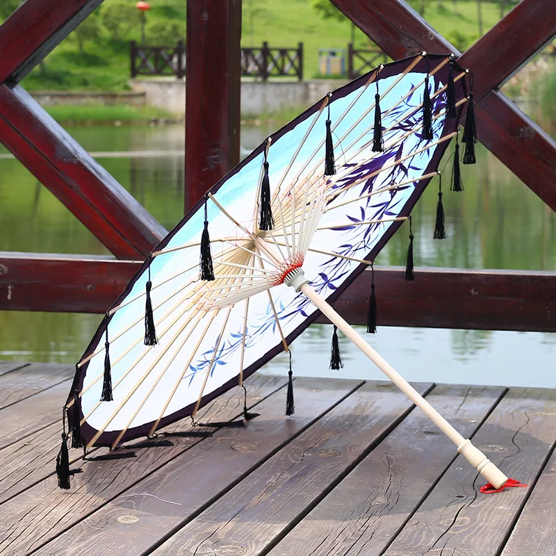 Chinese Vintage OEM Fashion Parasols Outdoor Print Design Sun Paper Umbrella For Show