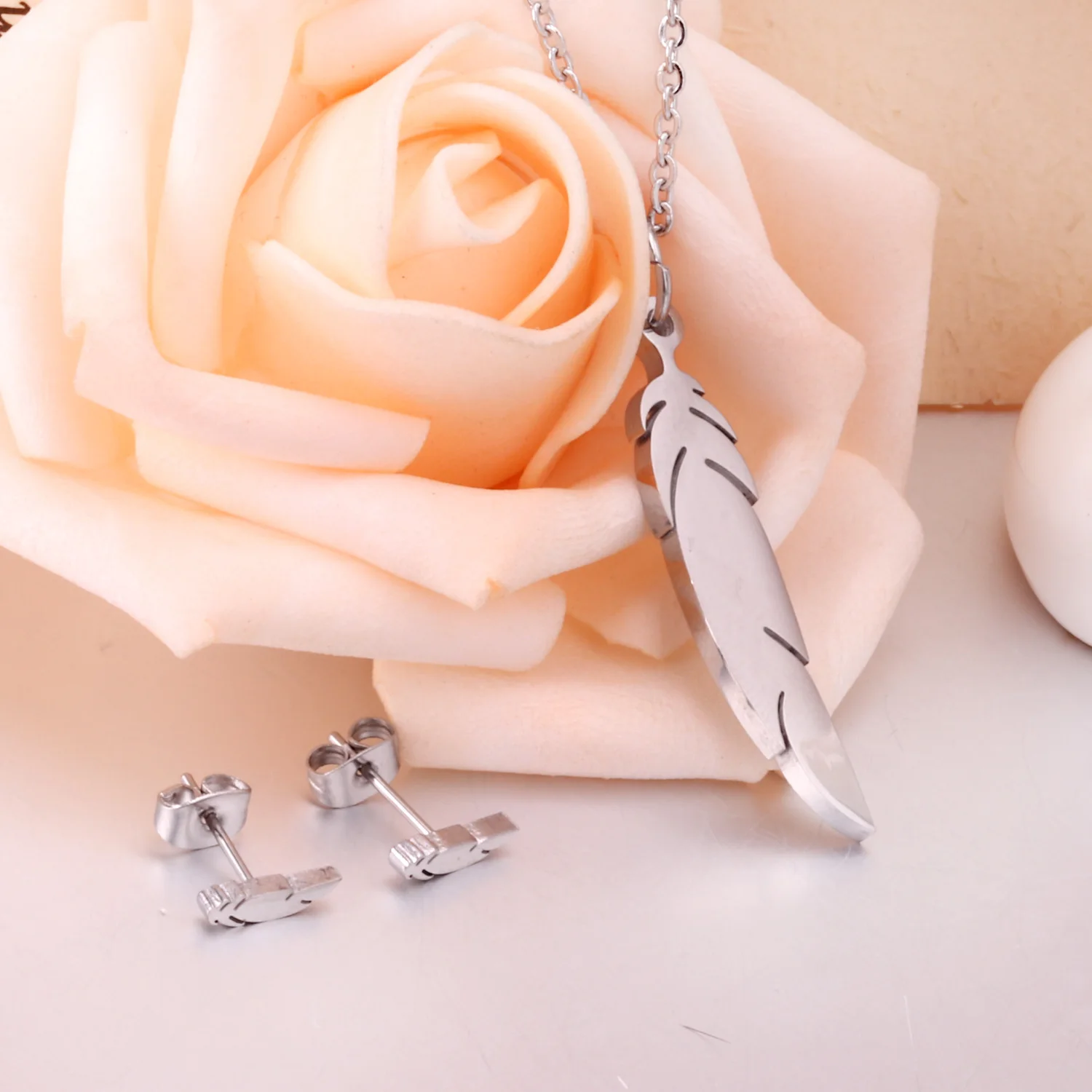 Wholesale Best selling high quality  women stainless steel  pendant earrings jewelry set
