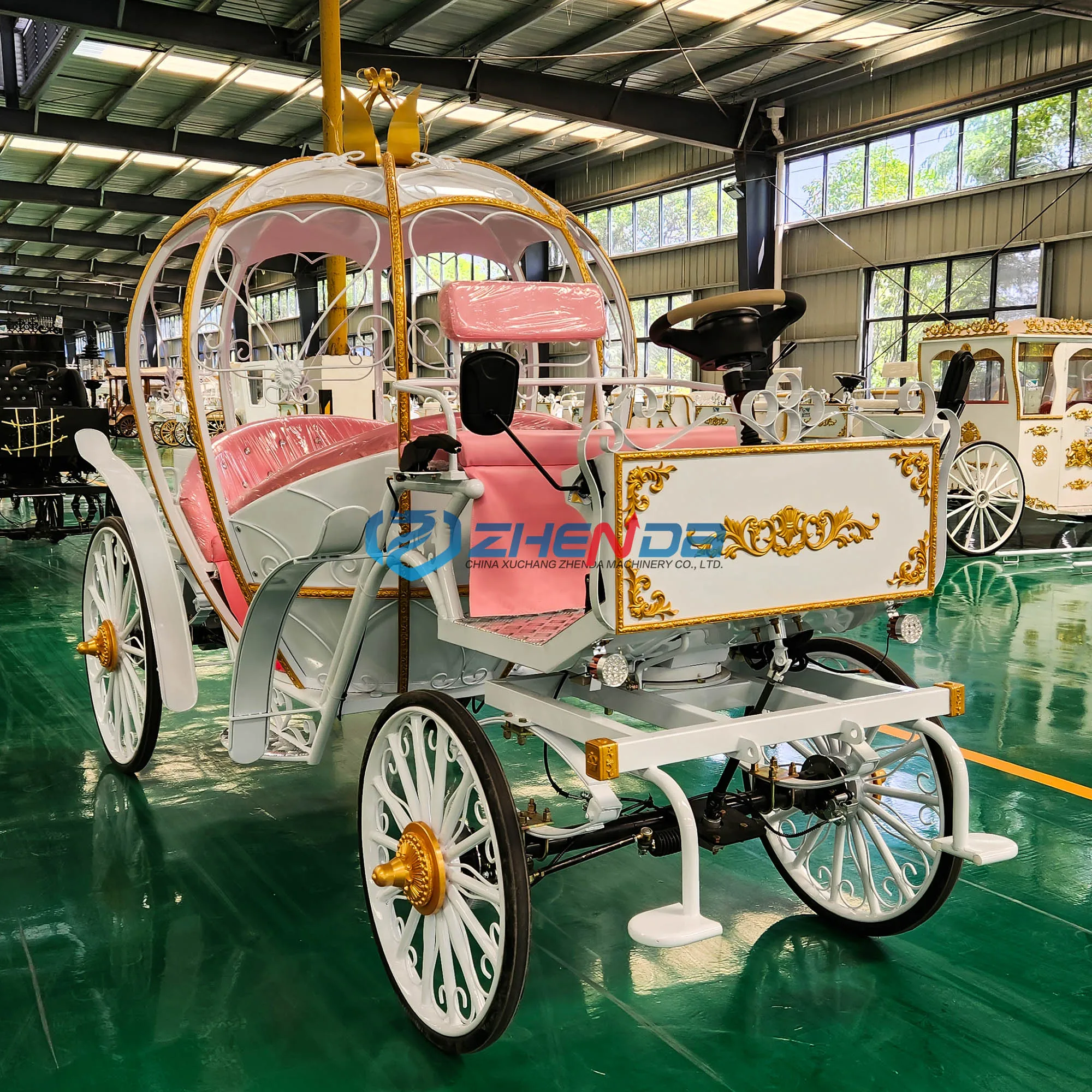 Cinderella Carriage Christmas Decoration Carriage Classical Pumpkin Horse Carriage Wedding Electric Cart