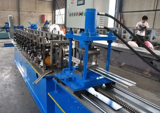 
galvanized metal steel sheet roller shutter door roll forming making machine equipment 
