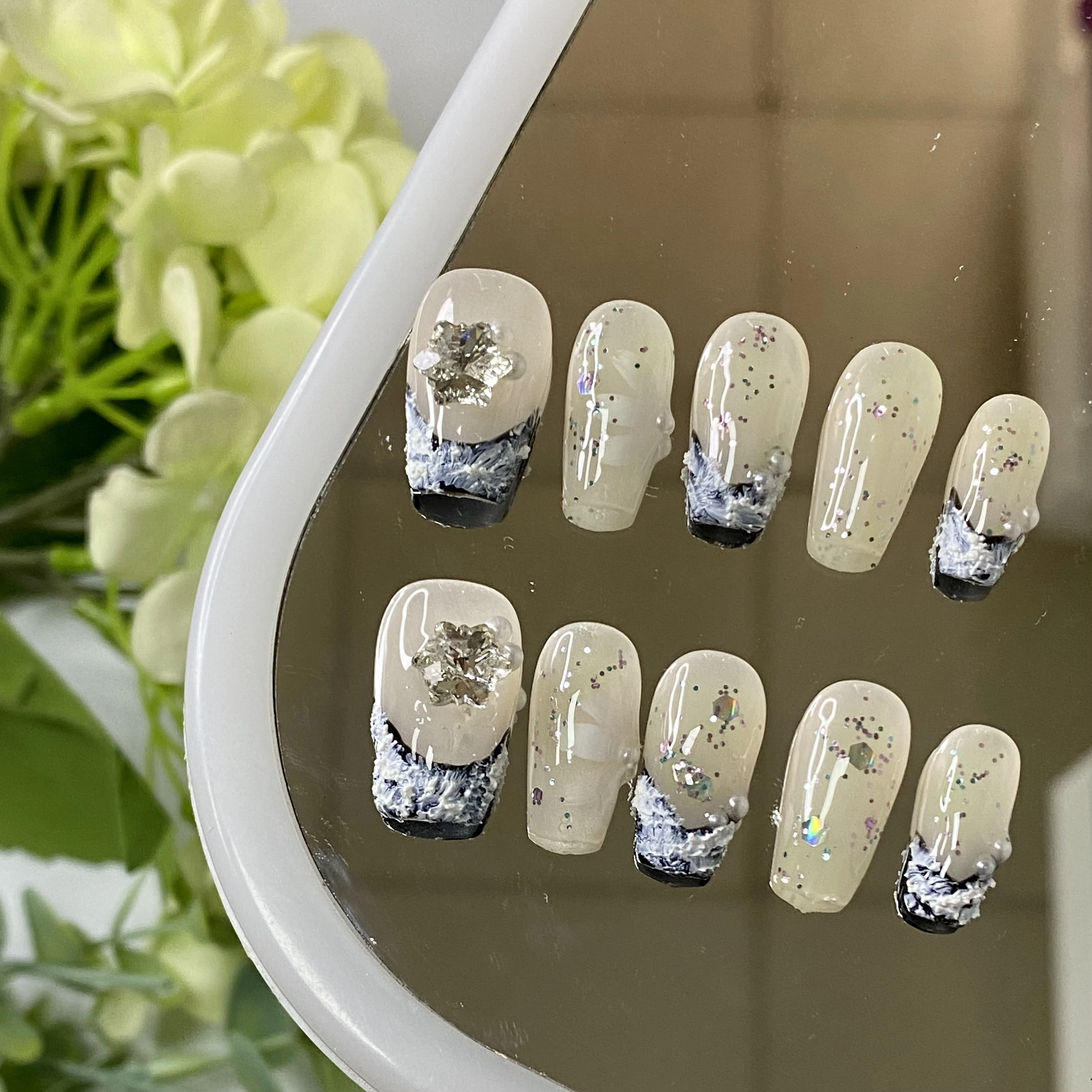High quality wholesale elegant full coverage manicure french style light color fashion press on nails
