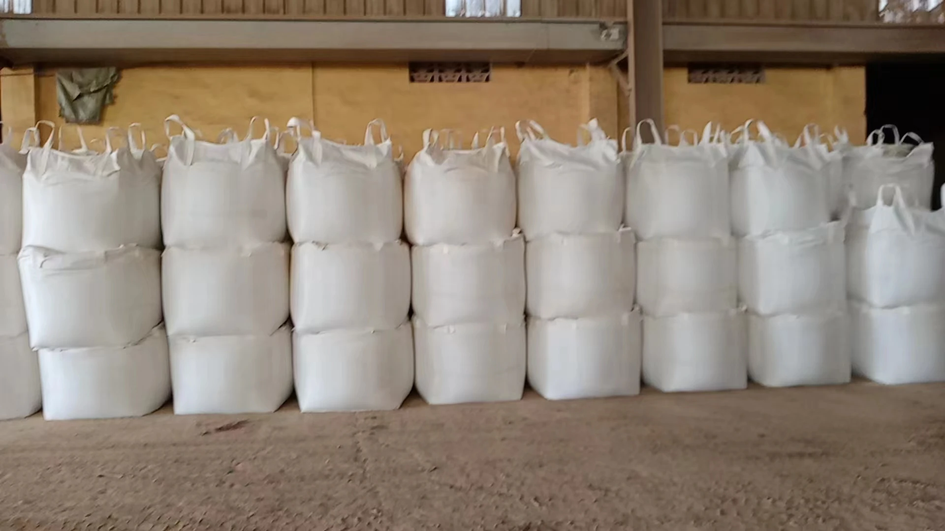 Порошок API натрия/кальция бентонита мешок 25 кг глина Multani Mitti из Китая лучший поставщик для бурового раствора