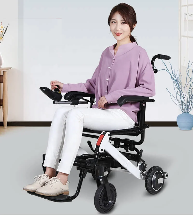 
2019 iEZway China Handicapped Mobility Electric Wheelchair for the Elderly and Disabled 