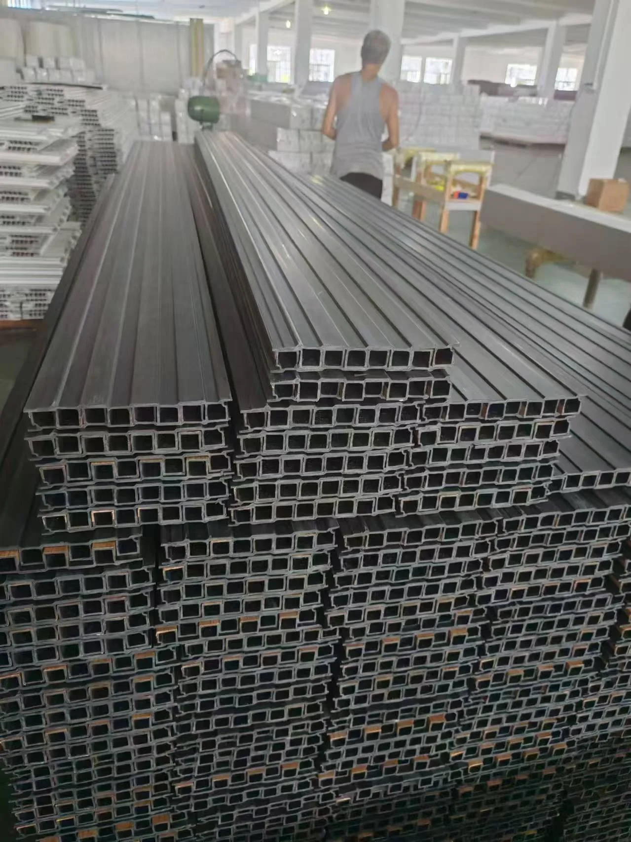 Wholesale Price Frame Solid Waterproof Cladding Clips Interior Decoration Wpc Wall Panel