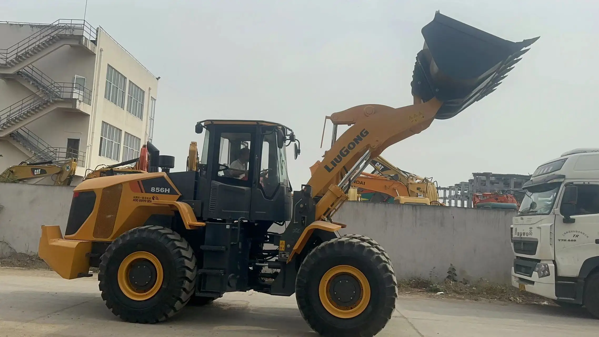 Running Condition LiuGong 856H Wheel Loader Used for Sale