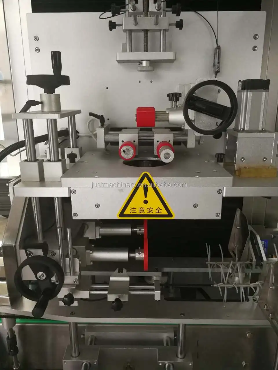 High quality sleeve labeling machine for beverage