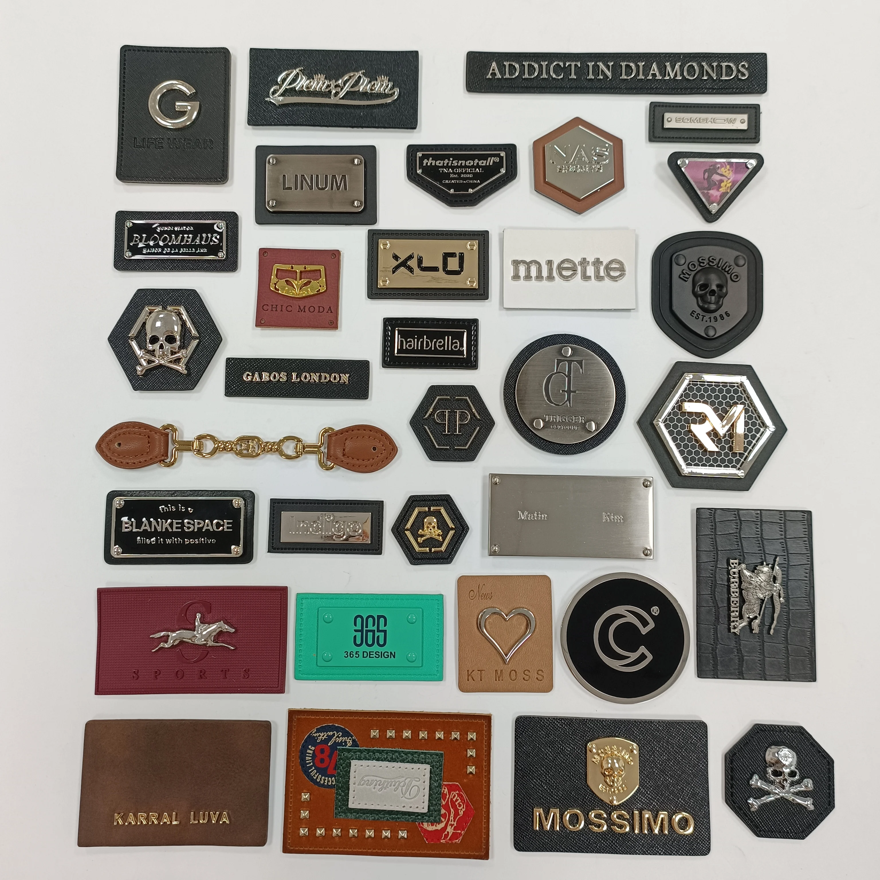 PU label design jacket clothing high-end metal label luggage leather patch silver letter leather logo label