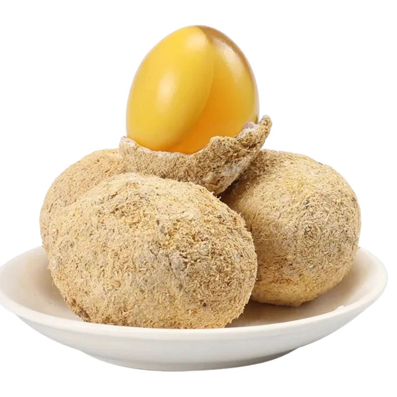 Wholesale High Quality Handmade Century Eggs Factory Price Free-ranging Chicken Golden Preserved Eggs 20 eggs/carton
