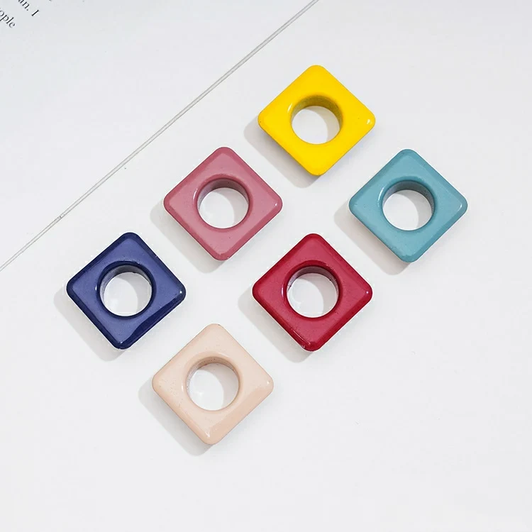 Metal eyelet Wholesale Plating Fashion Metal Eyelets for Bags Jackets Canvas DIY dresses coat brass eyelets