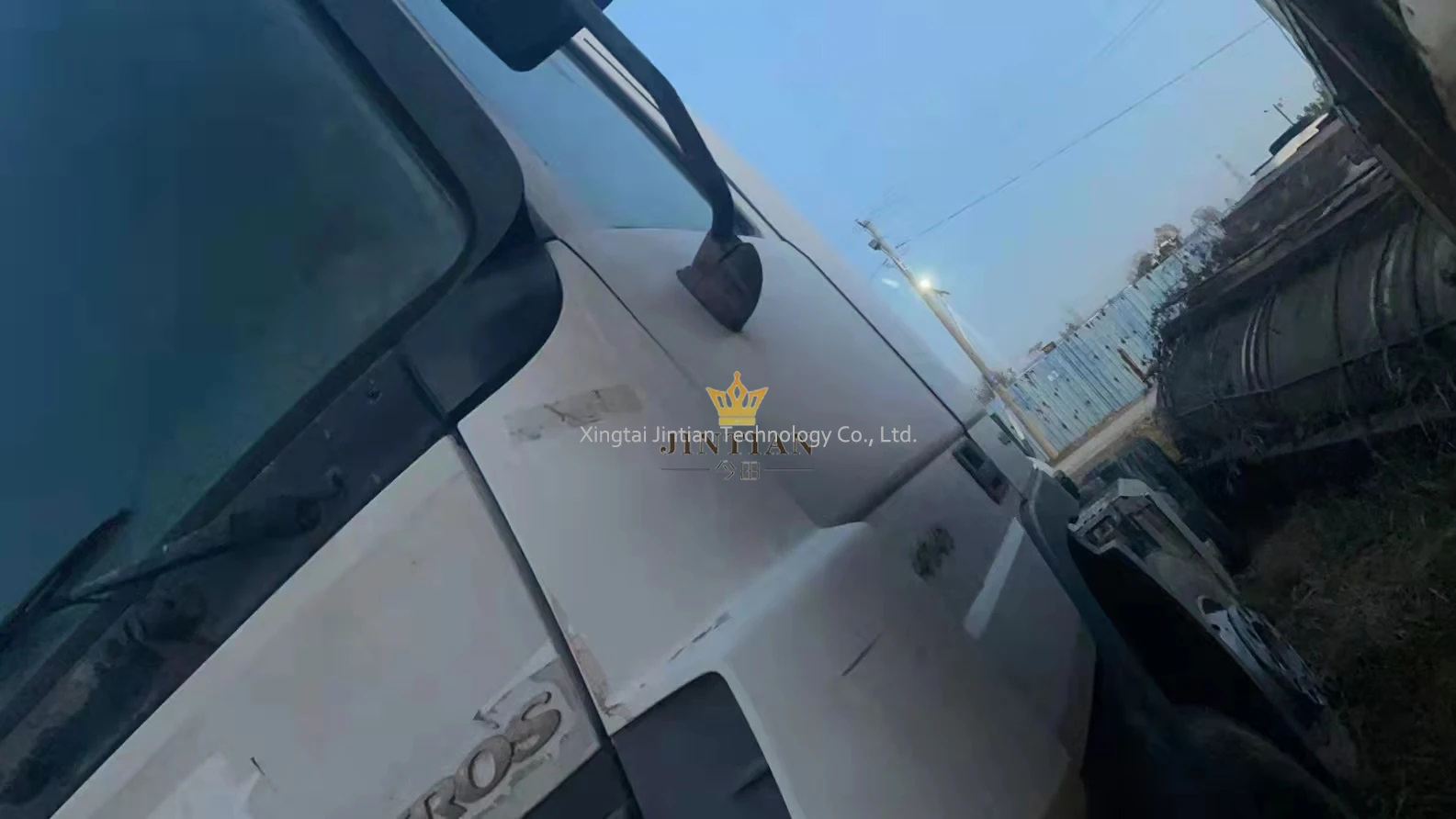 Used Concrete Pump Chassis 4141 Concrete Pump Truck High Quality