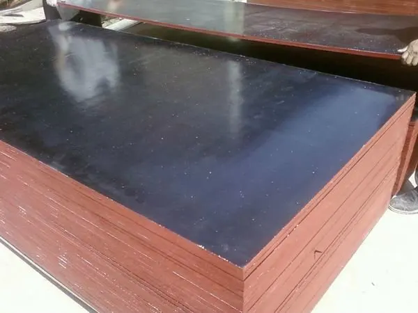 China Factory price 1220*2440mm 18mm black film faced plywood For construction sites