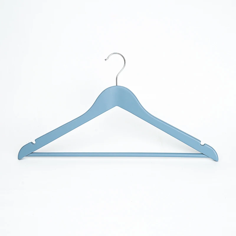 Chinese Manufacturer Custom Wooden Hangers Set For Wet Cloths