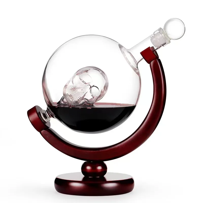 Popular Luxurious Crystal Glass Wine Decanter 850ML whiskey Globe decanter With Glass