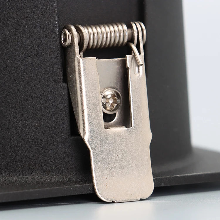 Anti Glare Three Heads Hotel Home White Square Frame 8w 10w Recessed Aluminum Modern Style Cob Led Recessed Down Light