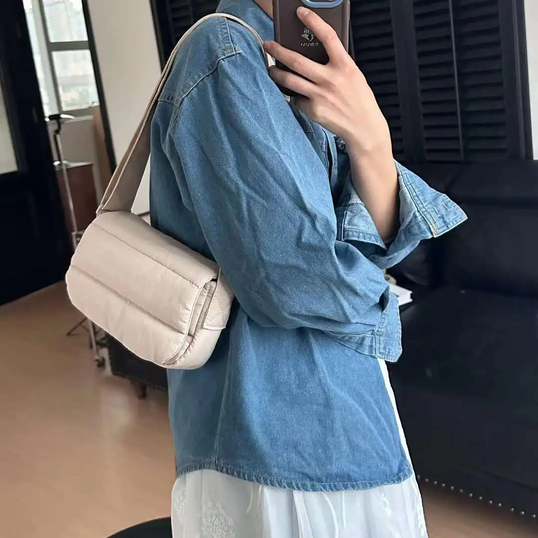 Singapore trendy nylon crossbody bag single shoulder small square bag casual lightweight puffer small sling bags for women