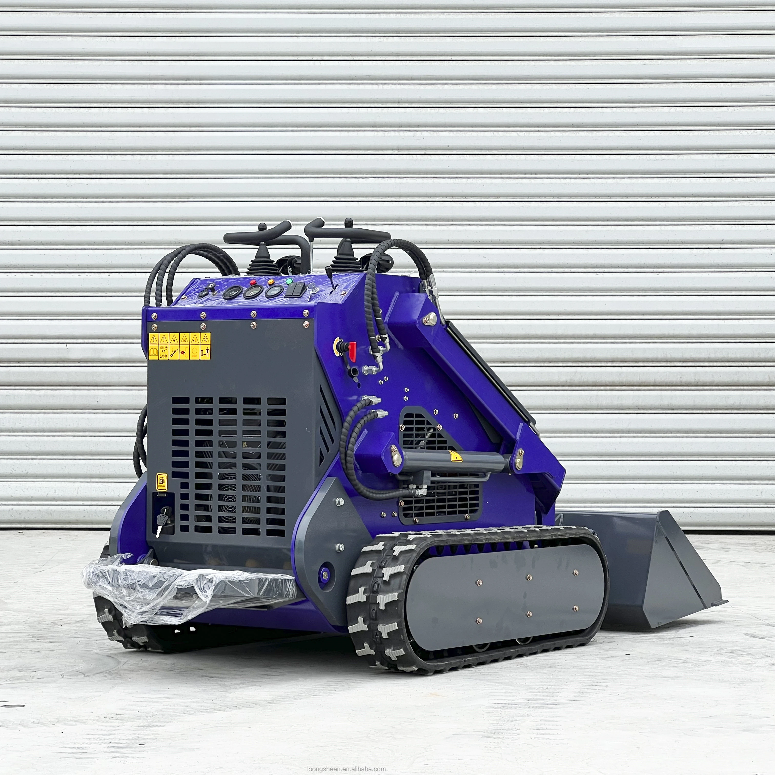 Fast Delivery Skid Steer Loader Accessories Hydraulic Compact 380kg Skid Steer Loader 24HP With Forest Mulcher