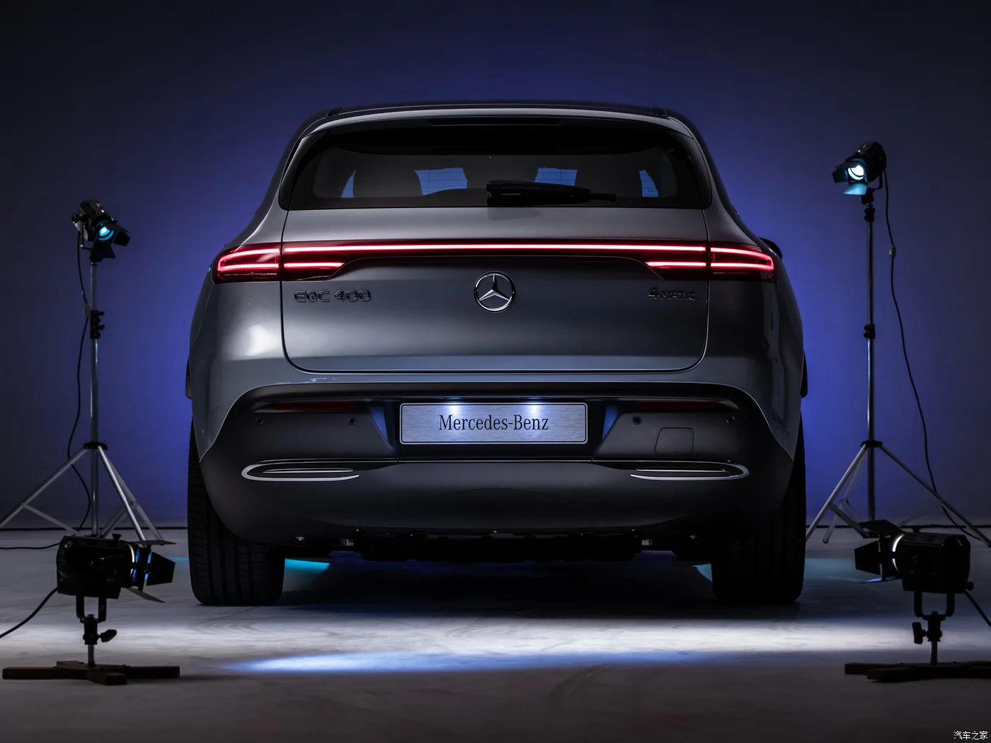 Прямая цена с завода 2024 benz eqc 400 версия роскошный внедорожник для автомобилей экспорта mercedes