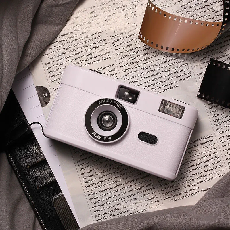 None Disposable Film Camera 35MM Vintage Retro Re-loaded Film Reusable Camera Without Movie