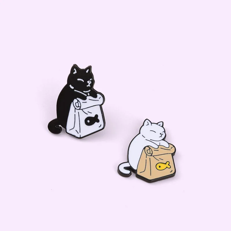 Factory Enamel Pins No Minimum Lapel Pin Corsage Music Cartoon Cute Black Cat Piano Note Alloy Custom Enamel Pin Anime