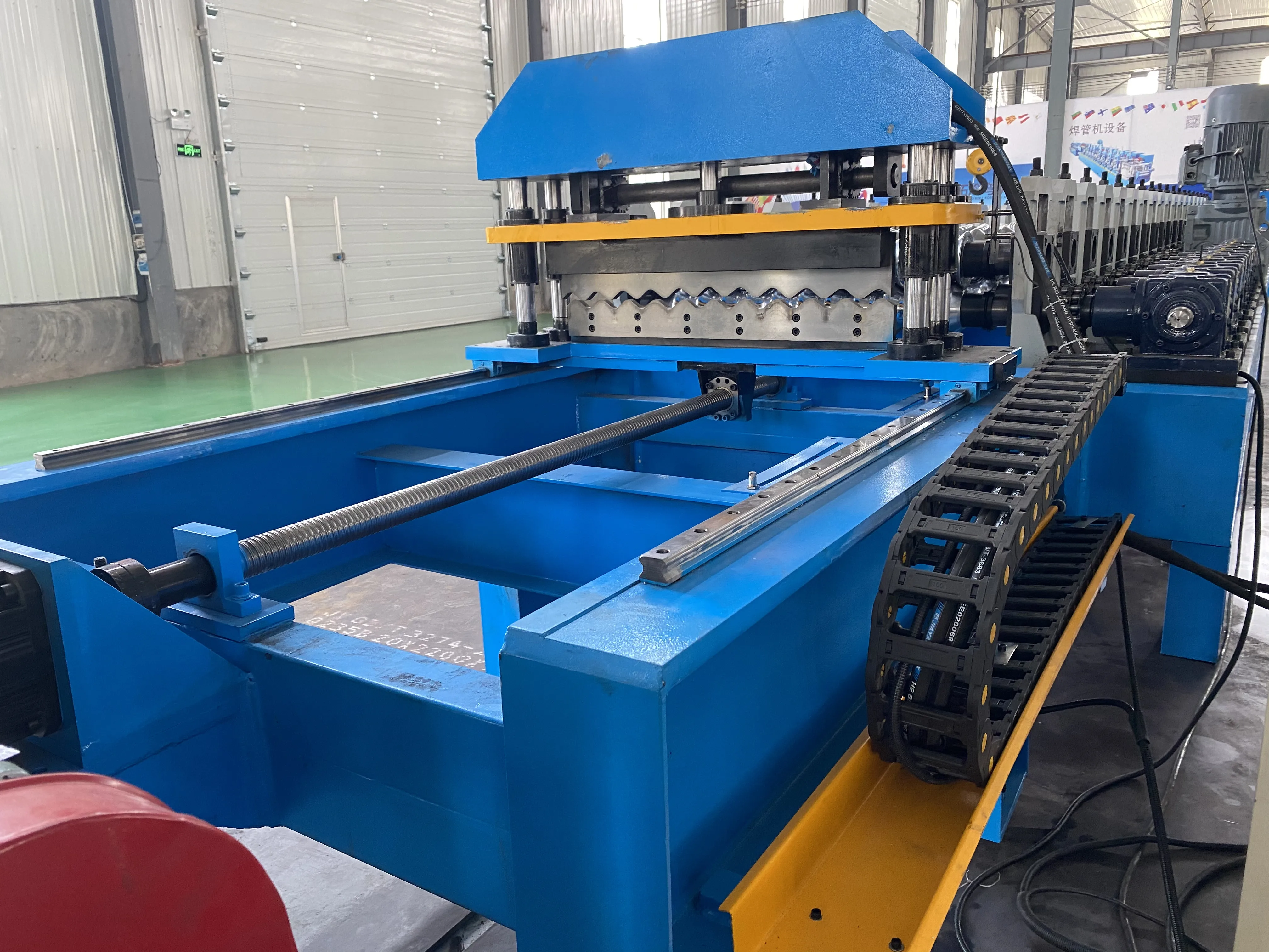 High speed water waved corrugated zinc sheet making production line bending machine 