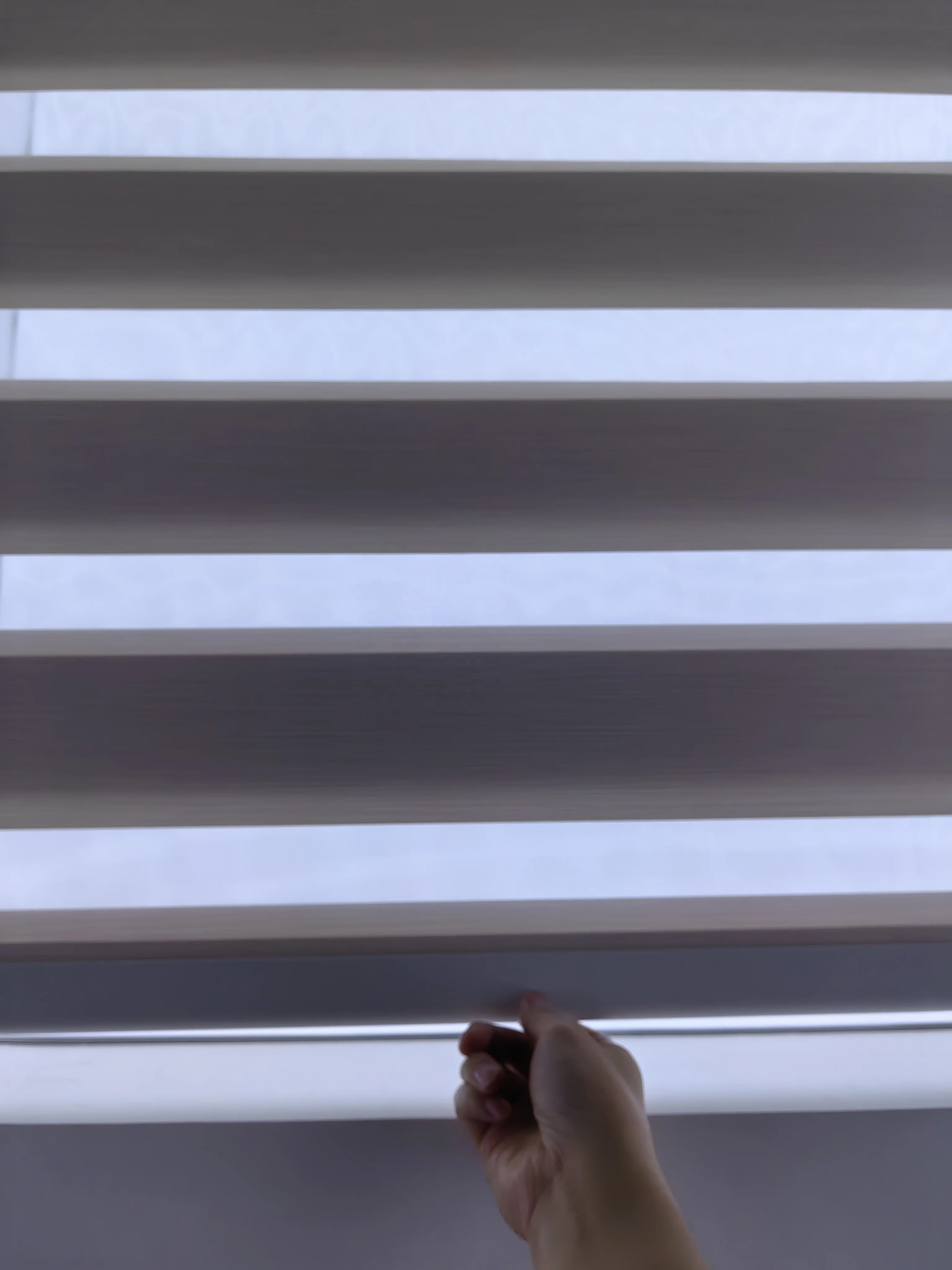 Wholesale Sun Shade Custom Size Made Cordless Control Curtains Roller Shades