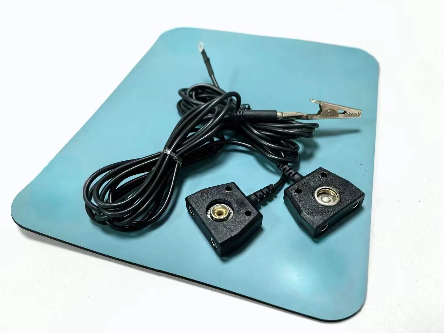 Factory Specialized Customize Table Rubber Esd Mat Ground Esd Mat Antistatic Esd Floor Mat Electronic Production Line