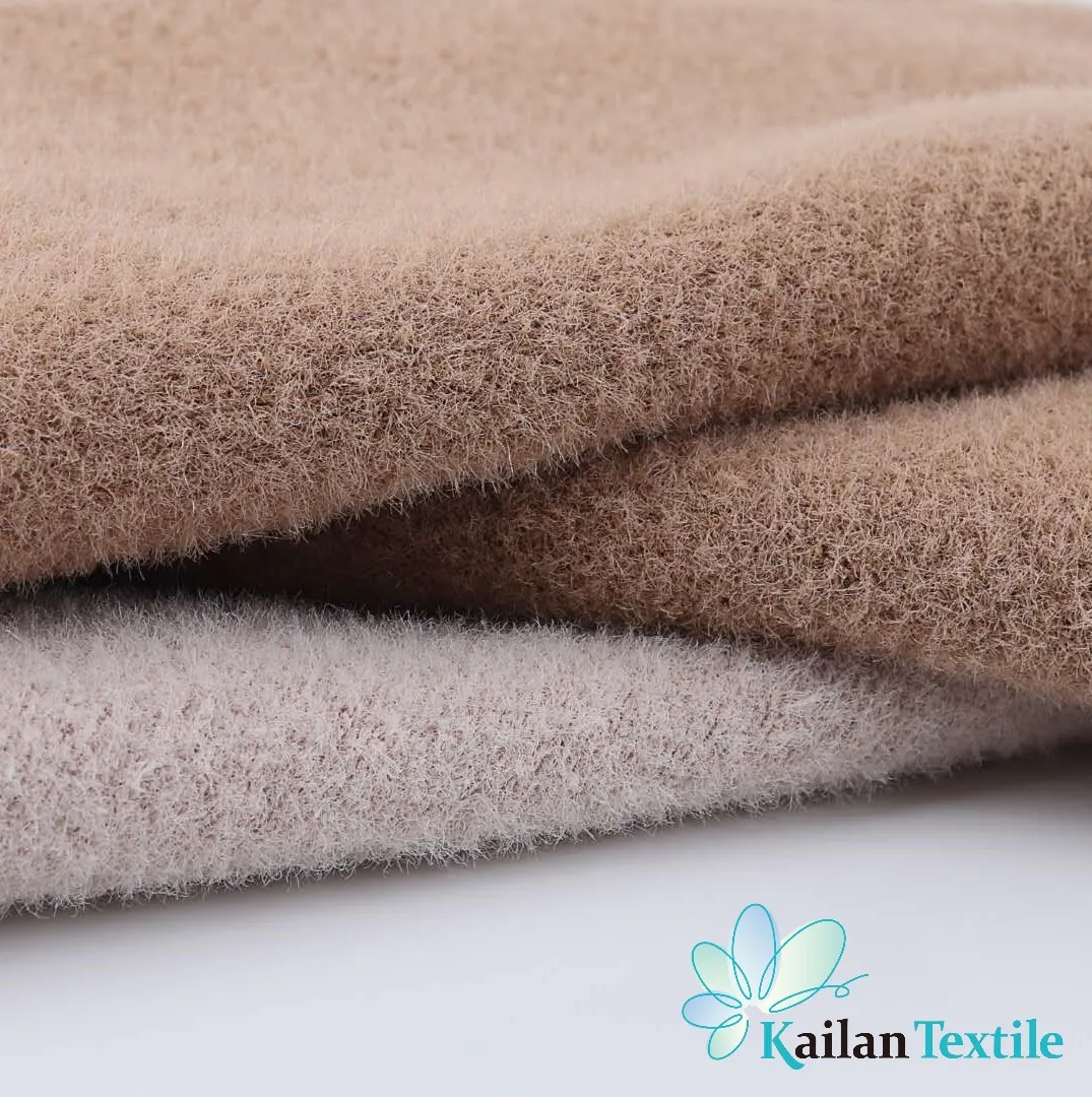 In Stock Multiple Colors Wholesale Recycled 0.5-0.7 Cm 100% Nylon Mink Knitting Yarn For Textile