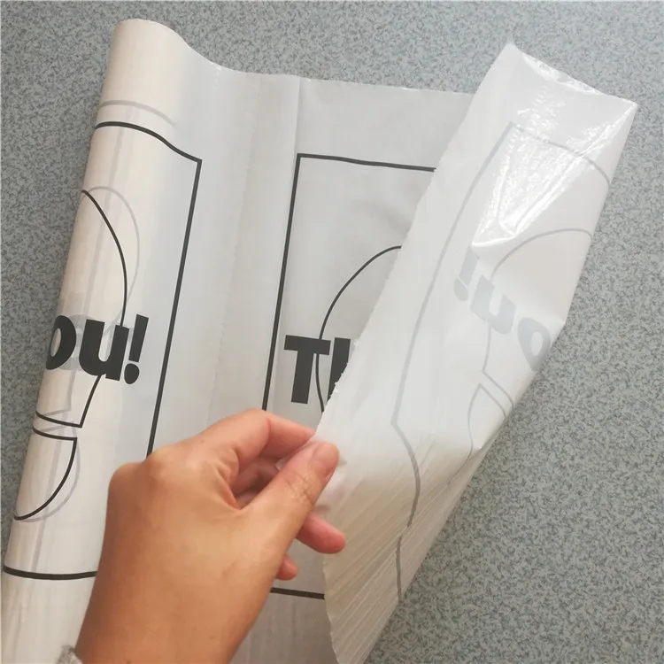 Пластиковый коврик для автомобиля