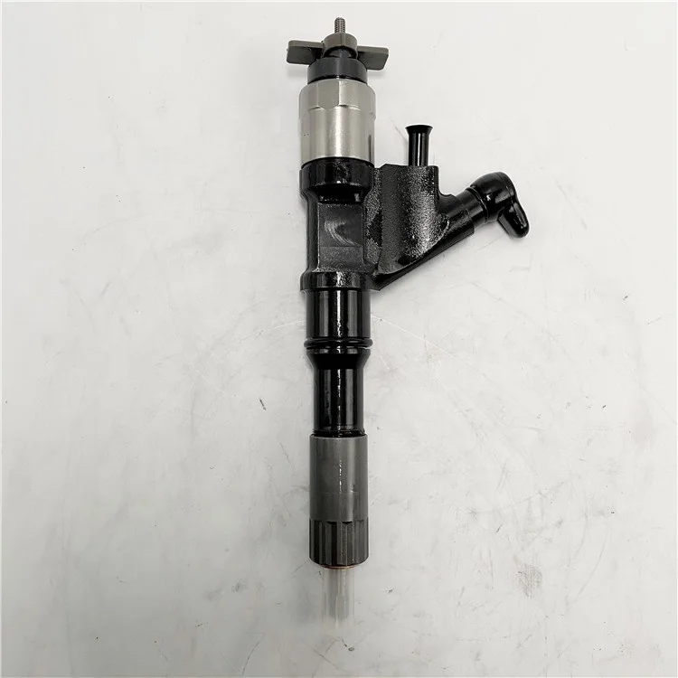sinotruk D12 HOWO A7 injector nozzles VG1246080106 Sinotruck Howo good Weichai Yuchai dongfeng Spare Parts Factory Supplier