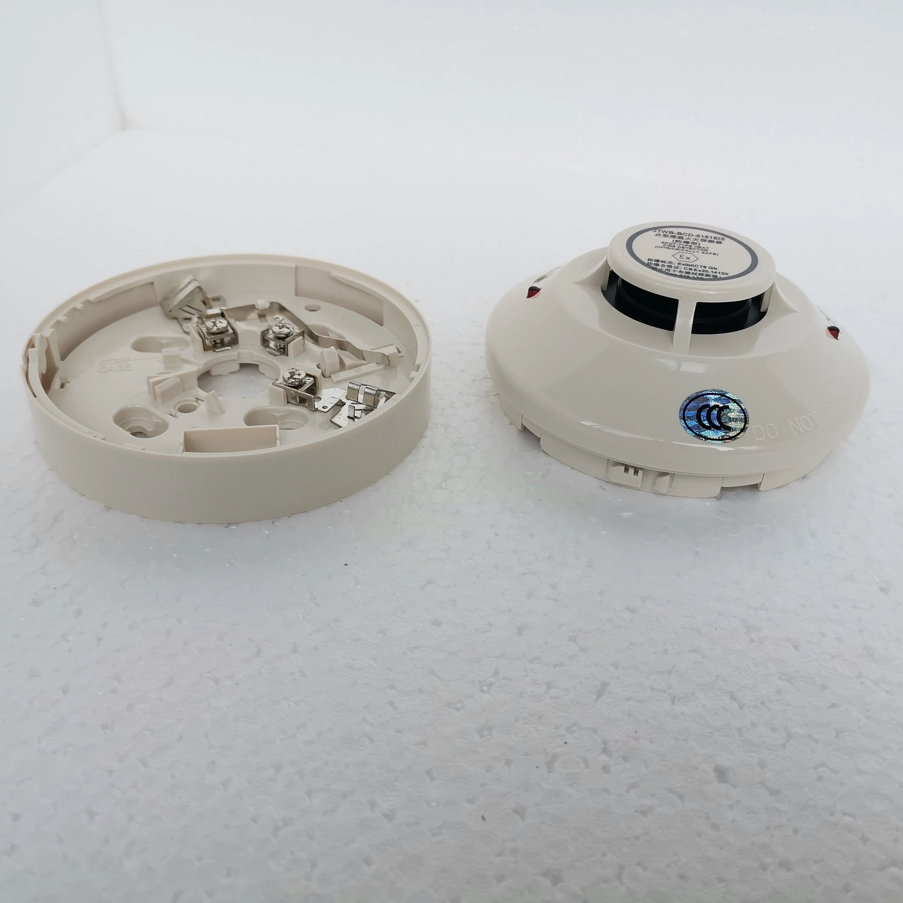 Fire alarm smoke detector