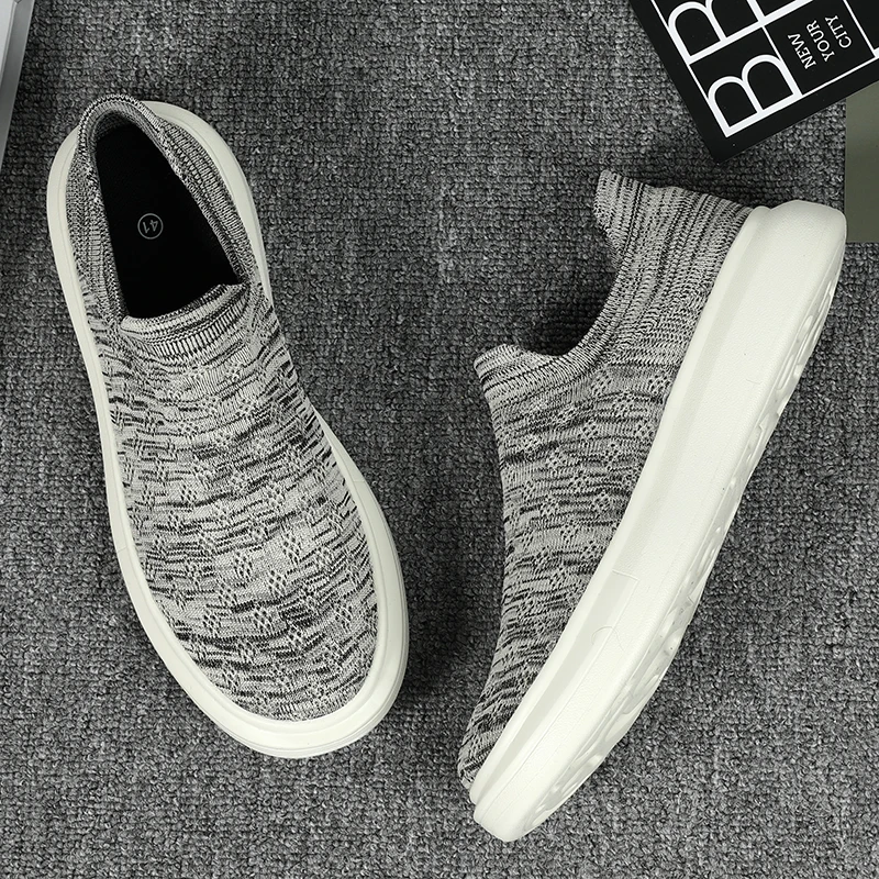 Custom logo women sneakers men sock shoes customized logo 1 pair moq shoes men custom design